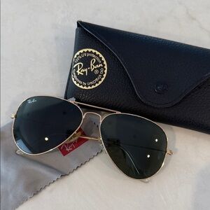 Ray-Ban Gold Frame Sunglasses with Dark Lenses